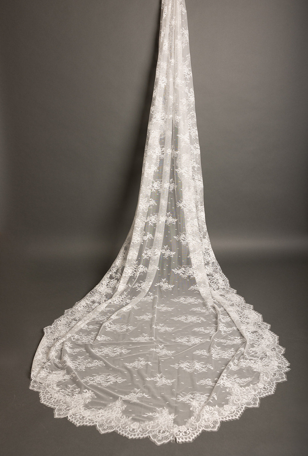 MANTILLA LUISA