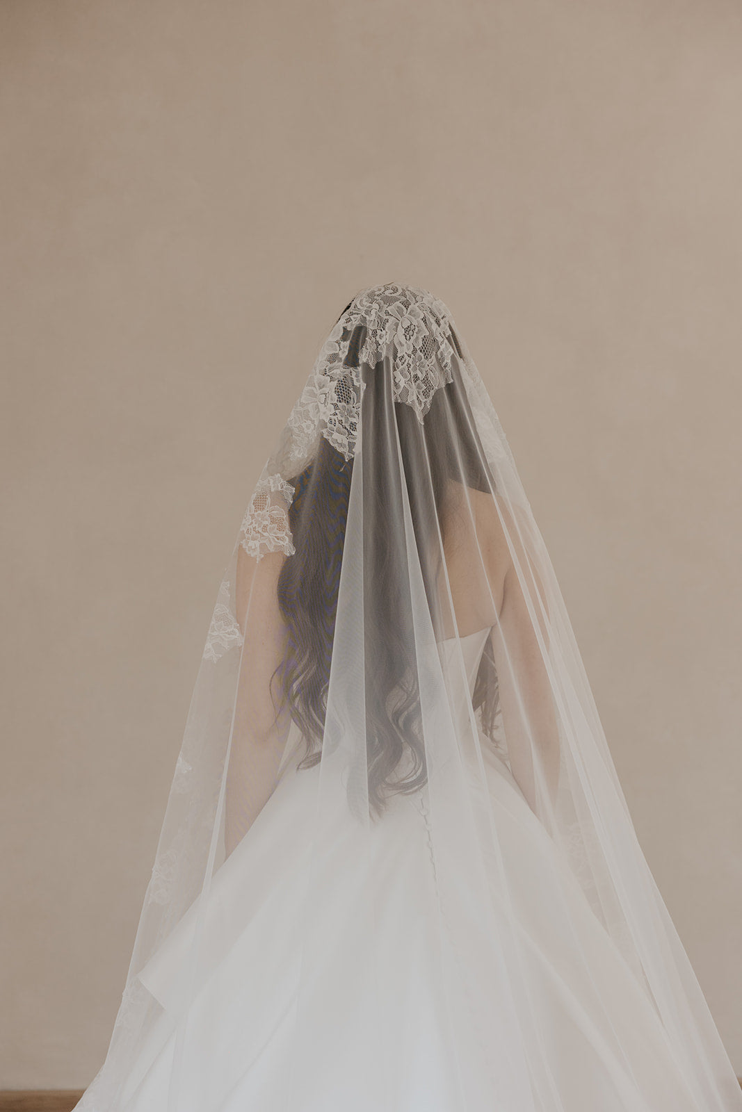 MANTILLA ROBERTA